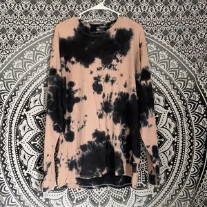 Black Tie Dye Long Sleeve Shirt
